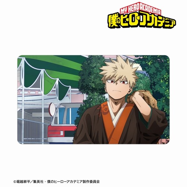 画像1:  【予約商品】  アルマビアンカ　TVアニメ『僕のヒーローアカデミア』 描き下ろし 爆豪勝己 花やしきver. マルチデスクマット 【25年8月下旬発売】 (1)