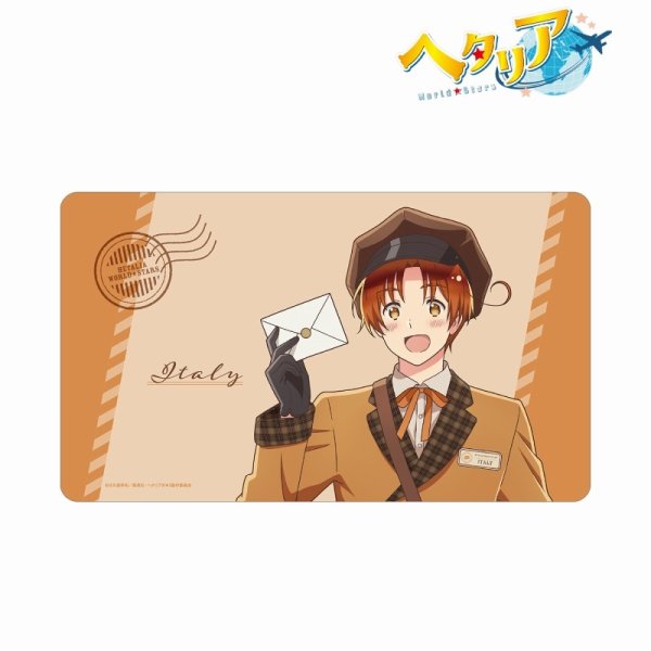 画像1:  【予約商品】  アルマビアンカ　アニメ「ヘタリア World★Stars」 描き下ろし イタリア 郵便屋ver. マルチデスクマット 【25年11月中旬発売】 (1)