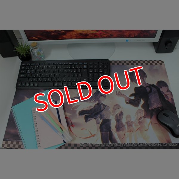 画像3:  【予約商品】  シーズナルプランツ　ヘブンバーンズレッド デスクマット 【25年11月発売】    (3)