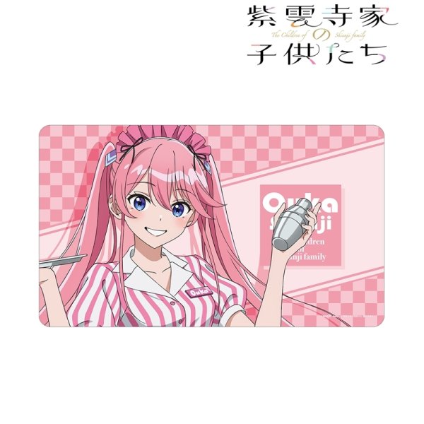 画像1:  【予約商品】  アルマビアンカ　TVアニメ「紫雲寺家の子供たち」 描き下ろし 紫雲寺謳華 アメリカンダイナーver. マルチデスクマット 【26年1月中旬発売】 (1)