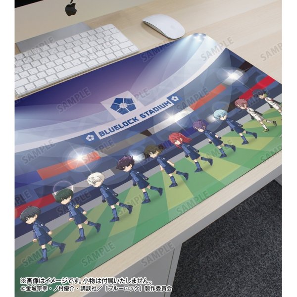 画像2:  【予約商品】  アルマビアンカ　TVアニメ『ブルーロック』 集合 ちびとこ マルチデスクマット 【26年2月上旬発売】 (2)