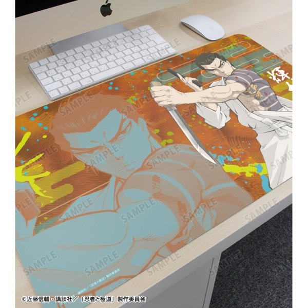 画像2:  【予約商品】  アルマビアンカ　TVアニメ『忍者と極道』 輝村 極道 マルチデスクマット 【26年2月中旬発売】 (2)