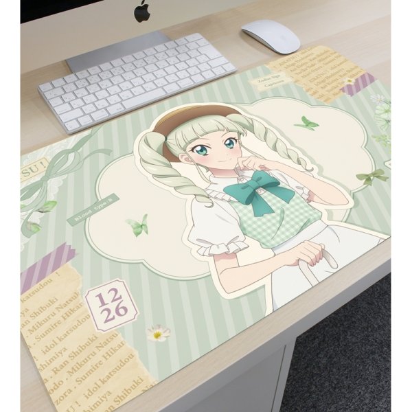 画像2:  【予約商品】  アルマビアンカ　アイカツ！ 10th STORY 〜未来へのSTARWAY〜 描き下ろし 藤堂ユリカ カントリーワンピースver. マルチデスクマット 【26年2月下旬発売】 (2)