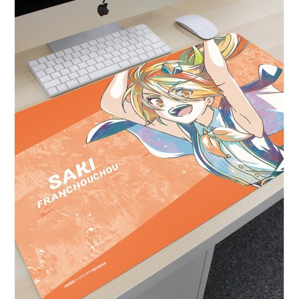 画像2:  【予約商品】  アルマビアンカ　劇場版『ゾンビランドサガ ゆめぎんがパラダイス』 二階堂 サキ Ani-Art マルチデスクマット 【26年3月中旬発売】 (2)