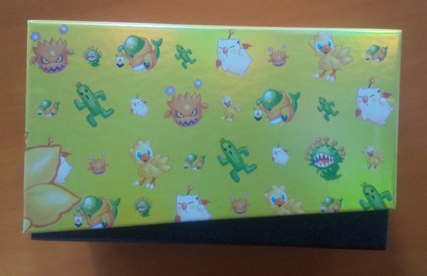 画像2: FINAL FANTASY チョコボ・バンドル限定 紙製カードボックス    (2)
