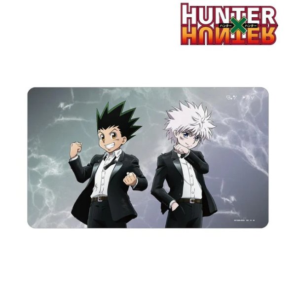 画像1:  【予約商品】  アルマビアンカ　HUNTER×HUNTER 描き下ろし ゴン&キルア スーツ(戦闘後)ver. マルチデスクマット 【26年3月中旬発売】 (1)