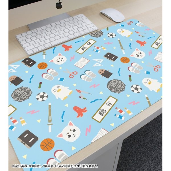 画像2:  【予約商品】  アルマビアンカ　3年Z組銀八先生 モチーフ柄 マルチデスクマット 【26年4月上旬発売】    (2)