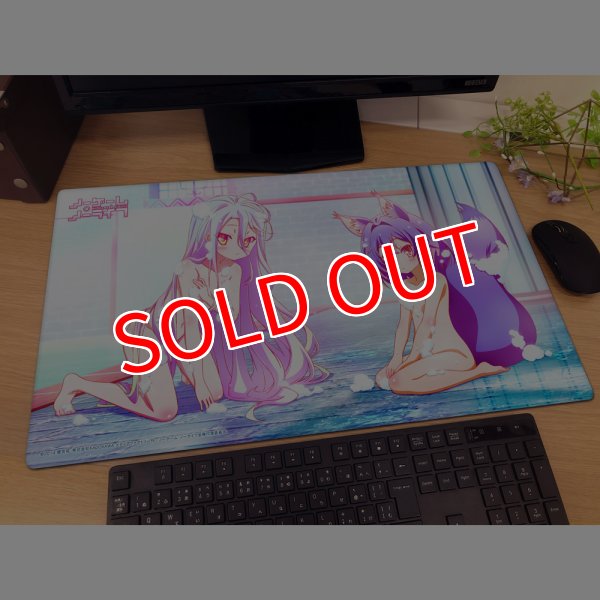 画像2:  【予約商品】  カーテン魂　ノーゲーム・ノーライフ　ラバーマット（白＆初瀬いづな／お風呂） 【26年4月下旬発売】 (2)