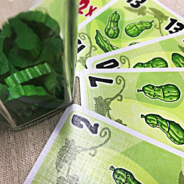 画像2:  【再販予約商品】  ５本のキュウリ 完全日本語版 【26年3月5日再販】 (2)