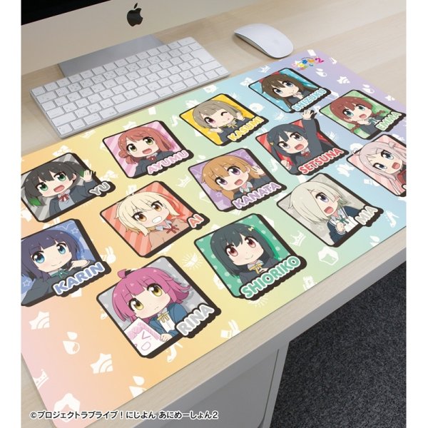 画像2:  【予約商品】  アルマビアンカ　にじよん あにめーしょん2 集合 マルチデスクマット 【26年5月下旬発売】    (2)