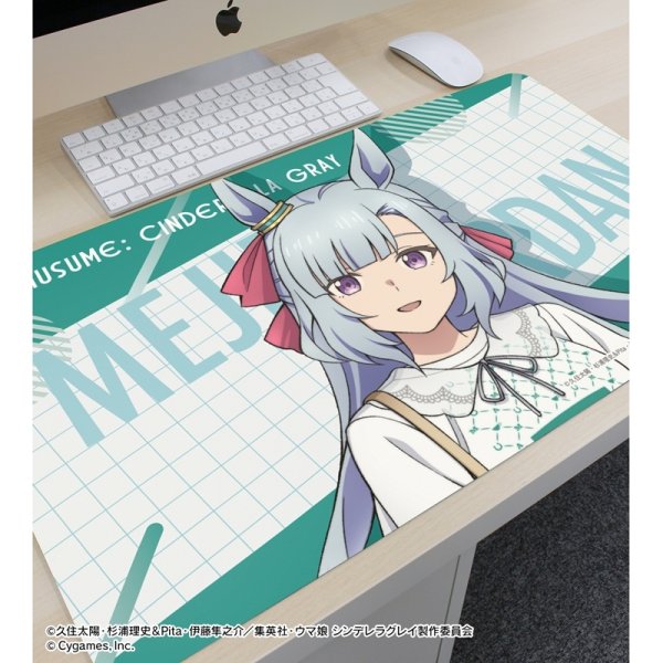 画像3:  【予約商品】  アルマビアンカ　アニメ『ウマ娘 シンデレラグレイ』 メジロアルダン マルチデスクマット POP UP SHOP in マルイ 【26年5月下旬発売】 (3)