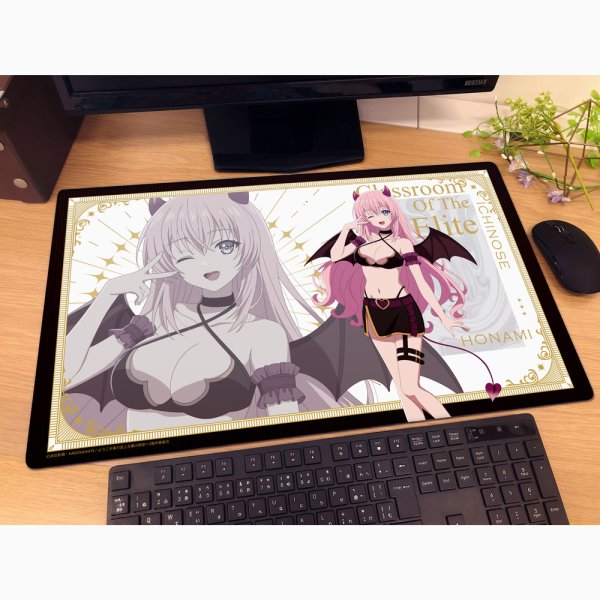 画像2:  【予約商品】  カーテン魂　ようこそ実力至上主義の教室へ　描き下ろしラバーマット（一之瀬帆波／悪魔） 【26年6月下旬発売】 (2)