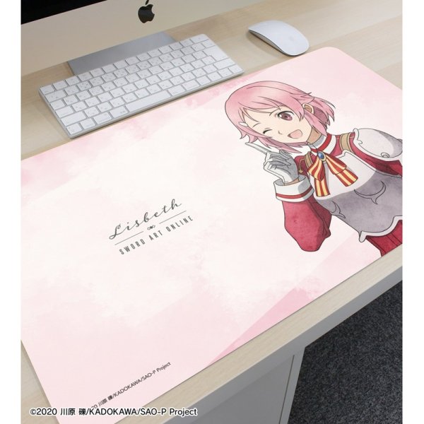 画像2:  【予約商品】  アルマビアンカ　ソードアート・オンライン 描き下ろし リズベット 歩みver. マルチデスクマット 【26年6月中旬発売】 (2)