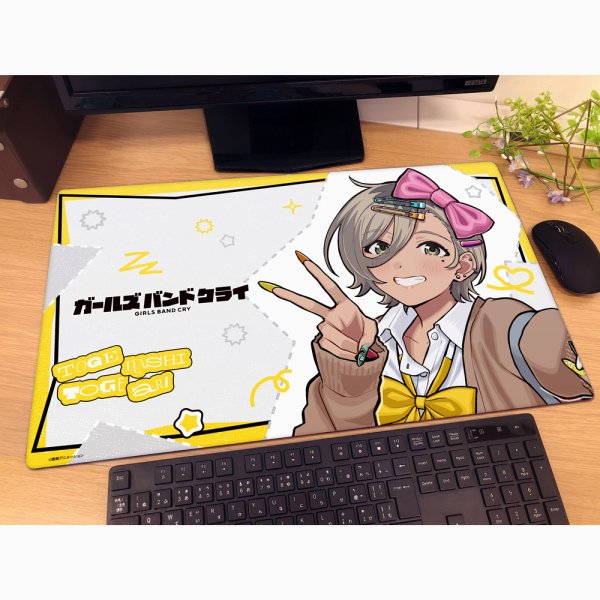 画像2:  【予約商品】  カーテン魂　ガールズバンドクライ 描き下ろしラバーマット（ルパ／平成ギャル） 【26年7月下旬発売】 (2)