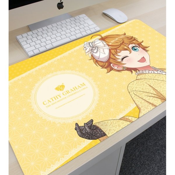 画像3:  【予約商品】  アルマビアンカ　アイドルマスター シンデレラガールズ 描き下ろし キャシー・グラハム レース着物ver. マルチデスクマット 【26年7月中旬発売】 (3)