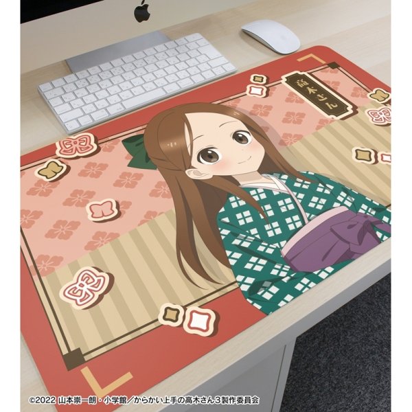 画像3:  【予約商品】  アルマビアンカ　からかい上手の高木さん 描き下ろし 高木さん 明治 時代ファッションver. マルチデスクマット 【26年7月下旬発売】 (3)