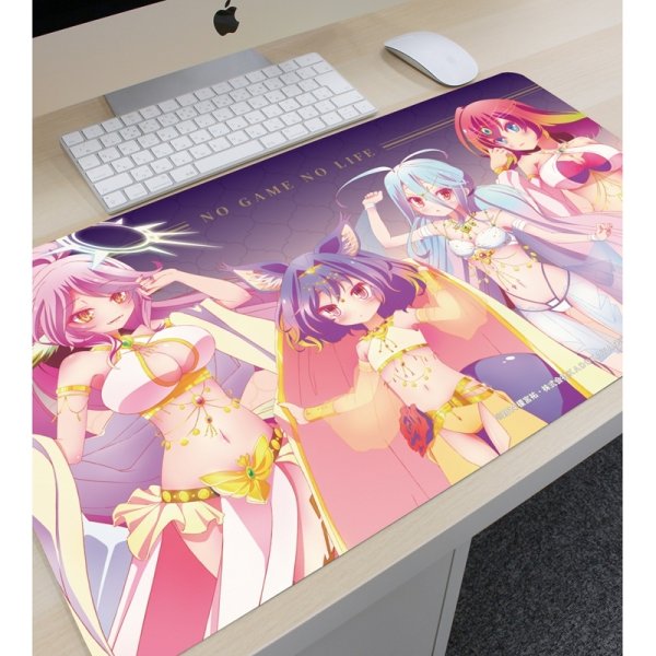 画像3:  【予約商品】  アルマビアンカ　ノーゲーム・ノーライフ 描き下ろし 集合 踊り子ver. マルチデスクマット 【26年8月上旬発売】 (3)