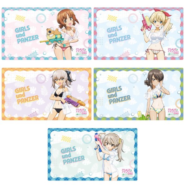 画像4:  【予約商品】  カーテン魂　ガールズ＆パンツァー 最終章　描き下ろしラバーマット（逸見エリカ／水鉄砲 日焼けVer.） 【26年8月下旬発売】 (4)