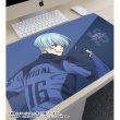画像3:  【予約商品】  アルマビアンカ　TVアニメ『ブルーロック』 描き下ろし 氷織 羊 戦う背中×雨ver. マルチデスクマット 【26年9月中旬発売】 (3)
