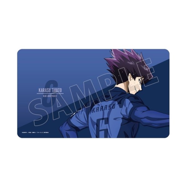 画像1:  【予約商品】  アルマビアンカ　TVアニメ『ブルーロック』 描き下ろし 烏 旅人 戦う背中×雨ver. マルチデスクマット 【26年9月中旬発売】 (1)
