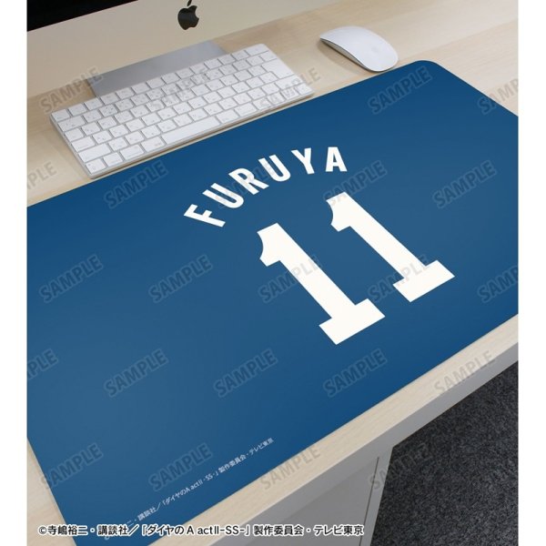 画像3:  【予約商品】  アルマビアンカ　TVアニメ『ダイヤのA actII -Second Season-』 降谷 暁 背番号モチーフ マルチデスクマット 【26年9月下旬発売】 (3)