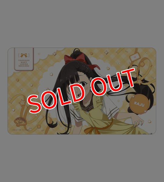 画像1:  【予約商品】  アルマビアンカ　TVアニメ『負けヒロインが多すぎる！』 描き下ろし 温水 佳樹 制服エプロンver. マルチデスクマット 【26年9月下旬発売】 (1)