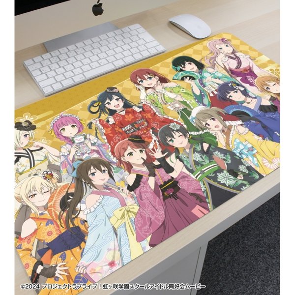 画像3:  【予約商品】  アルマビアンカ　ラブライブ！虹ヶ咲学園スクールアイドル同好会 描き下ろし 集合 着物ドレスver. マルチデスクマット 【26年10月中旬発売】 (3)