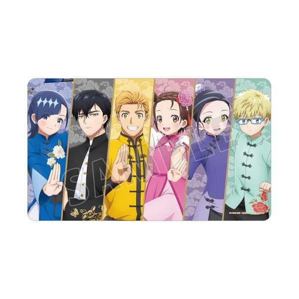画像1:  【予約商品】  アルマビアンカ　TVアニメ「メダリスト」 描き下ろし 集合 チャイナ服ver. マルチデスクマット 【26年11月上旬発売】 (1)