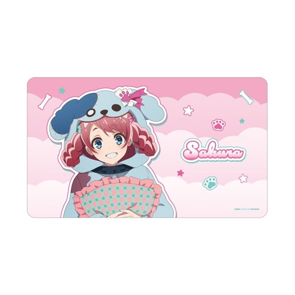 画像1:  【予約商品】  アルマビアンカ　劇場版『ゾンビランドサガ ゆめぎんがパラダイス』 描き下ろし 源 さくら ロメロパジャマver. マルチデスクマット 【26年11月中旬発売】 (1)