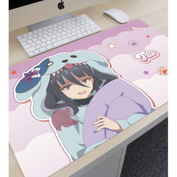 画像3:  【予約商品】  アルマビアンカ　劇場版『ゾンビランドサガ ゆめぎんがパラダイス』 描き下ろし 山田 たえ ロメロパジャマver. マルチデスクマット 【26年11月中旬発売】 (3)