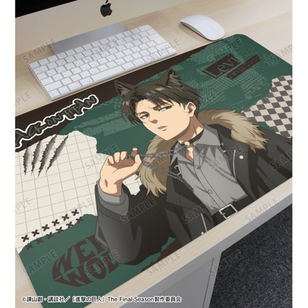 画像3:  【予約商品】  アルマビアンカ　TVアニメ『進撃の巨人』 描き下ろし リヴァイ 狼男ver. マルチデスクマット 【26年12月上旬発売】 (3)