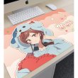 画像3:  【予約商品】  アルマビアンカ　劇場版『ゾンビランドサガ ゆめぎんがパラダイス』 描き下ろし ゆうぎり ロメロパジャマver. マルチデスクマット 【26年11月中旬発売】 (3)