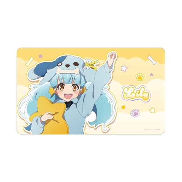 画像1:  【予約商品】  アルマビアンカ　劇場版『ゾンビランドサガ ゆめぎんがパラダイス』 描き下ろし 星川 リリィ ロメロパジャマver. マルチデスクマット 【26年11月中旬発売】 (1)