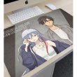 画像3:  【予約商品】  アルマビアンカ　TVアニメ「８６―エイティシックス―」 描き下ろし ヴラディレーナ・ミリーゼ＆シンエイ・ノウゼン ストリートファッションver. マルチデスクマット 【26年12月上旬発売】 (3)