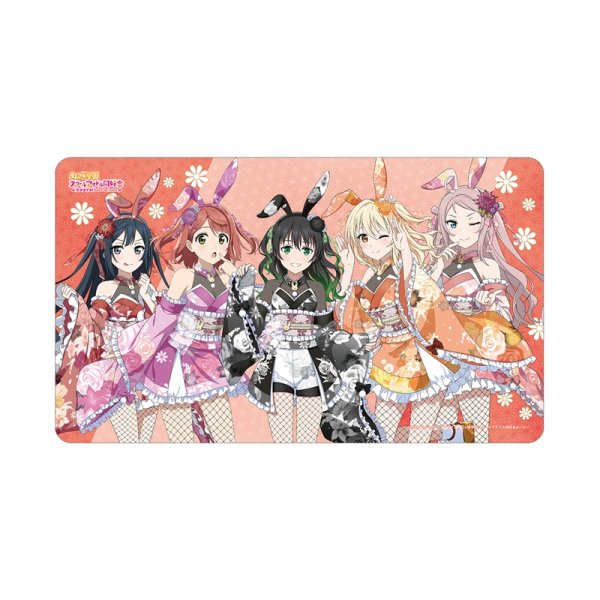 画像1:  【予約商品】  アルマビアンカ　ラブライブ！虹ヶ咲学園スクールアイドル同好会 描き下ろし 2年生 和バニーver. マルチデスクマット 【27年1月下旬発売】 (1)