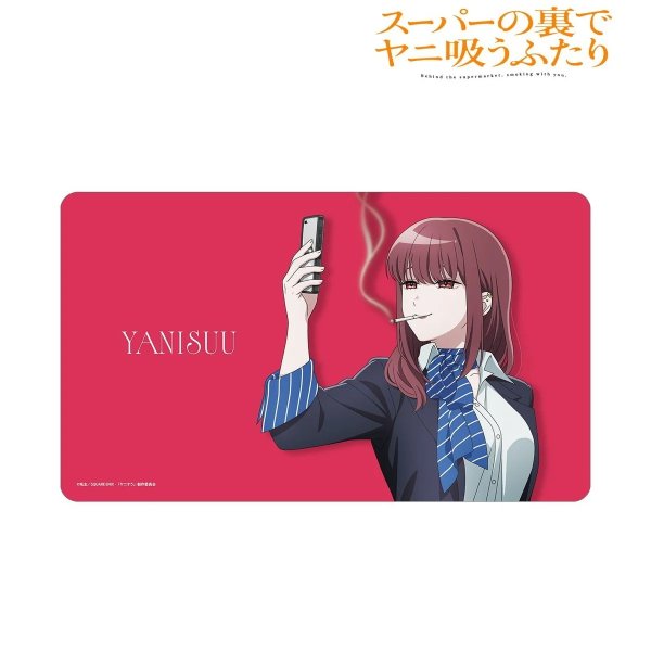 画像2:  【予約商品】  アルマビアンカ　TVアニメ「スーパーの裏でヤニ吸うふたり」 描き下ろし 田山 if ふたりが同じ職場だったらver. マルチデスクマット 【26年12月中旬発売】 (2)