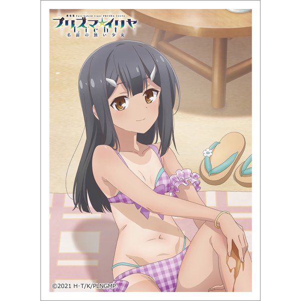 画像1:  【予約商品】  カーテン魂　[劇場版「Fate/kaleid liner プリズマ☆イリヤ Licht 名前の無い少女」]描き下ろしスリーブ（美遊／日焼け）（65枚入り） 【27年1月下旬発売】    (1)