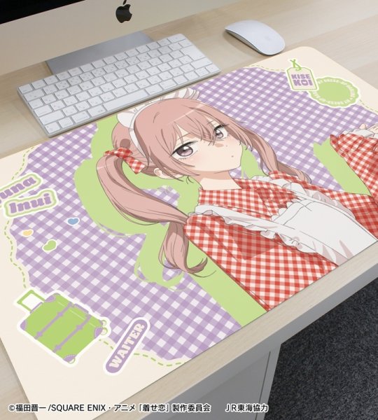 画像3:  【予約商品】  アルマビアンカ　TVアニメ「その着せ替え人形は恋をする」Season 2 描き下ろし 乾 紗寿叶 ウェイター風ver. マルチデスクマット 【27年1月中旬発売】    (3)