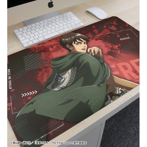 画像3:  【予約商品】  アルマビアンカ　TVアニメ『進撃の巨人』 描き下ろし エレン 戦う背中ver. 第2弾 マルチデスクマット 【27年1月下旬発売】    (3)