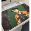 画像3:  【予約商品】  アルマビアンカ　TVアニメ『進撃の巨人』 描き下ろし リヴァイ 囚人ver. マルチデスクマット 【27年1月下旬発売】 (3)