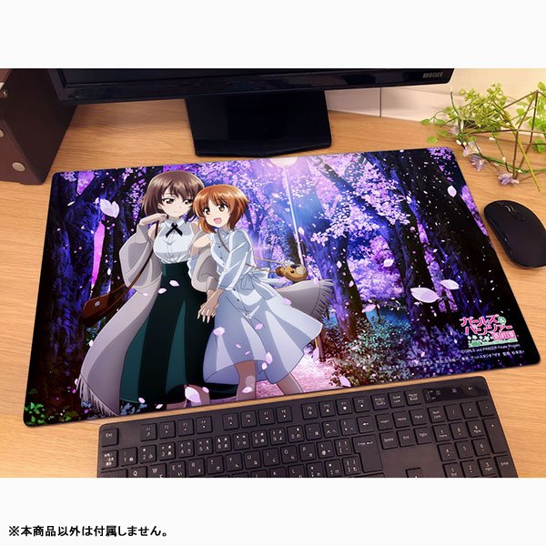 画像2:  【再販予約商品】  カーテン魂　[ガールズ＆パンツァー 最終章]描き下ろしラバーマット（西住みほ＆西住まほ／桜） 【27年2月中旬再販】    (2)