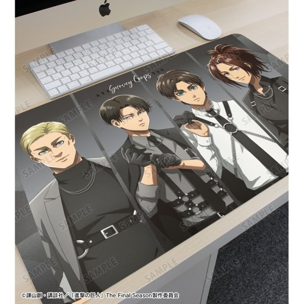 画像3:  【予約商品】  アルマビアンカ　TVアニメ『進撃の巨人』 描き下ろし 集合 ハーネススタイルver. マルチデスクマット 【27年2月上旬発売】 (3)